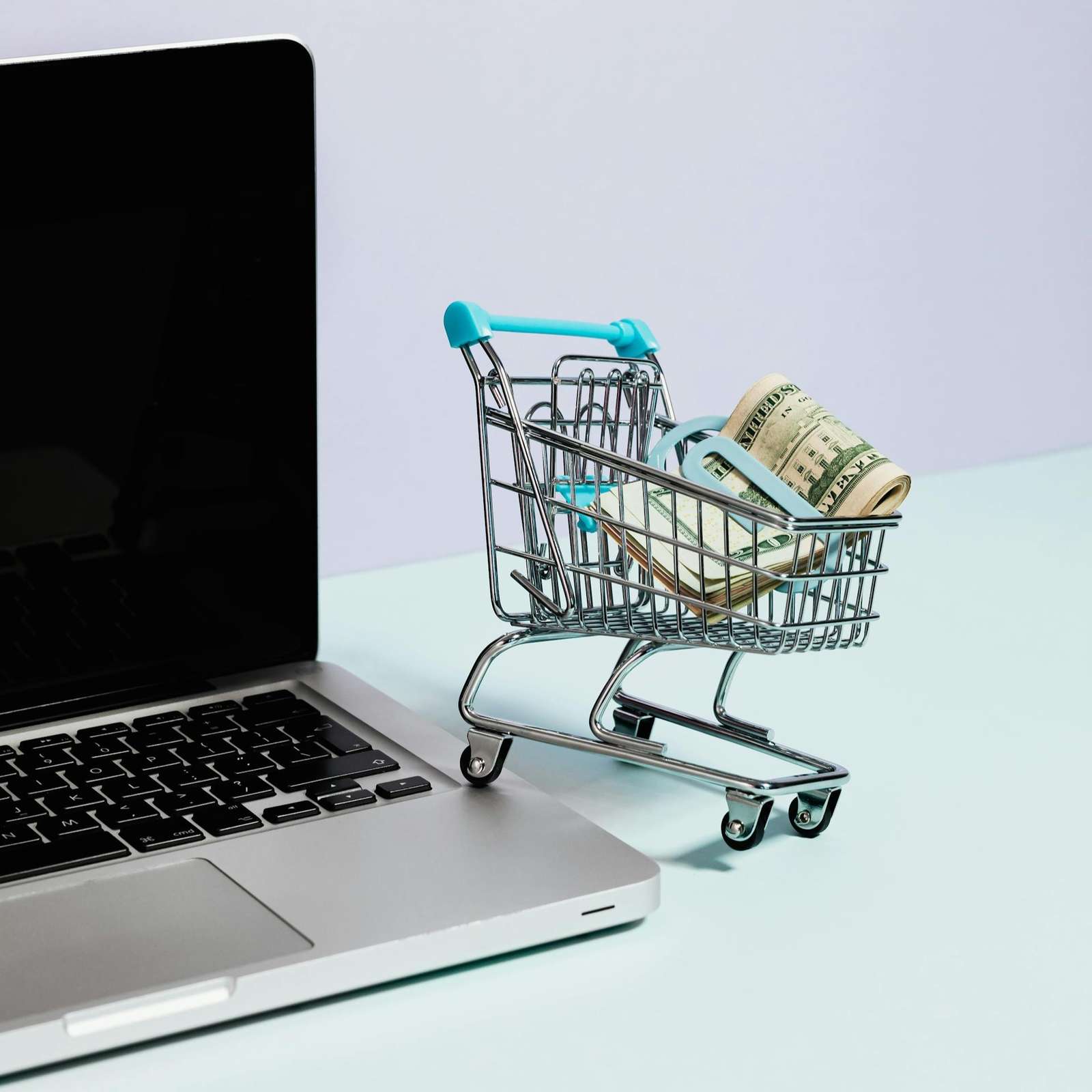 AI in eCommerce: Smarter Recommendations, Better Conversions